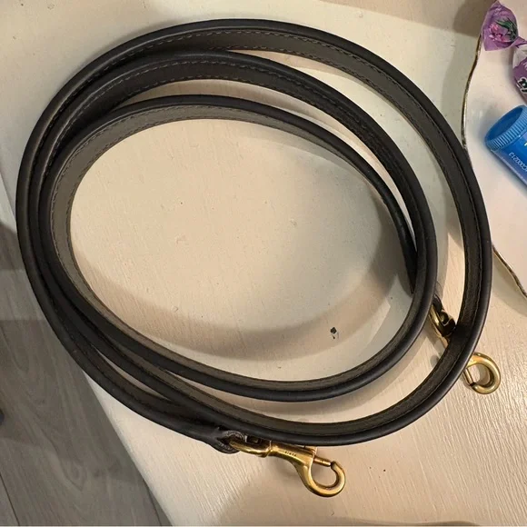 Saint Laurent Grey Sac De Jour with Gold hardware (like new) size Small - Picture 5 of 9